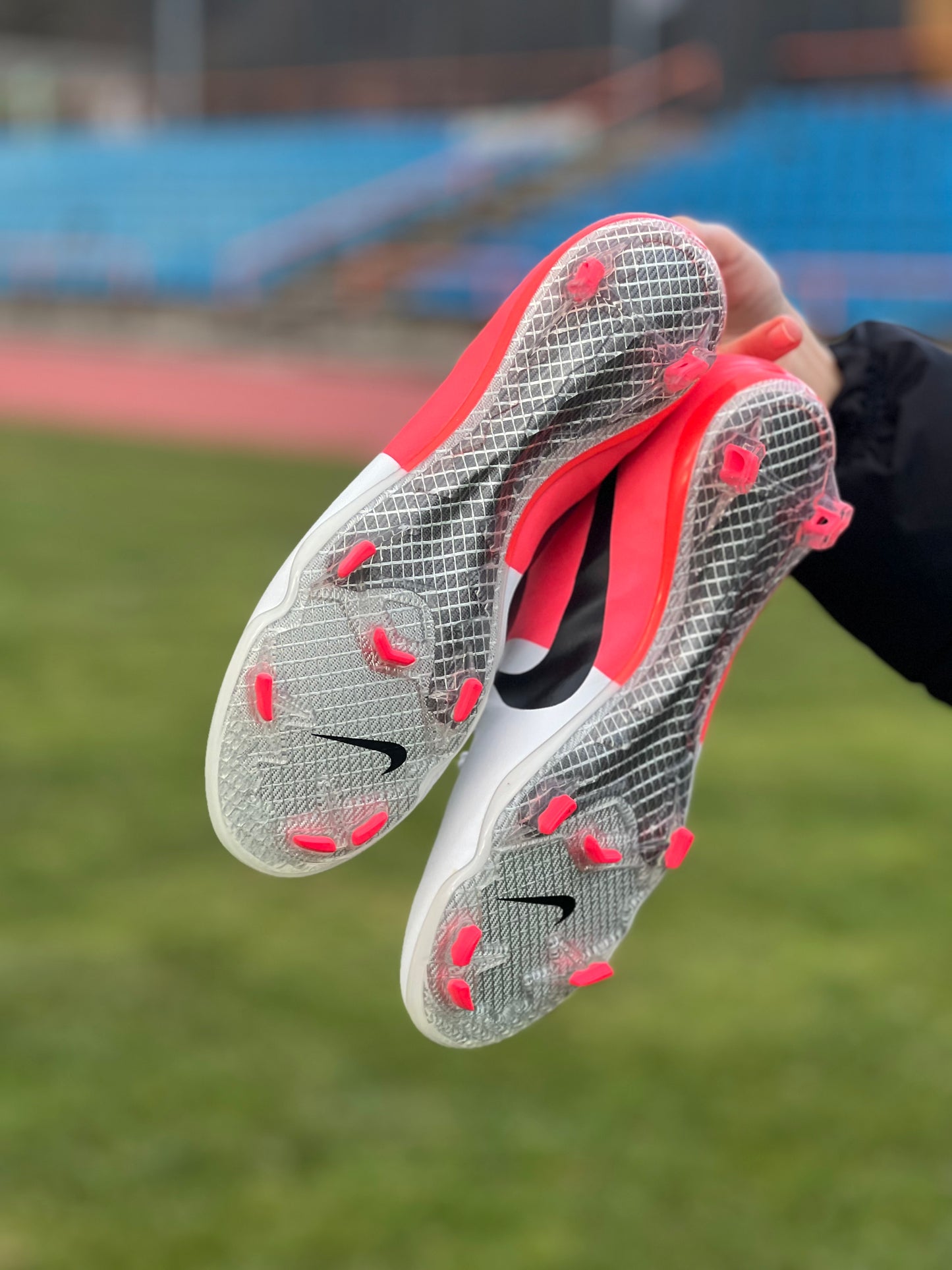 NIKE MERCURIAL VAPOR VIII FG