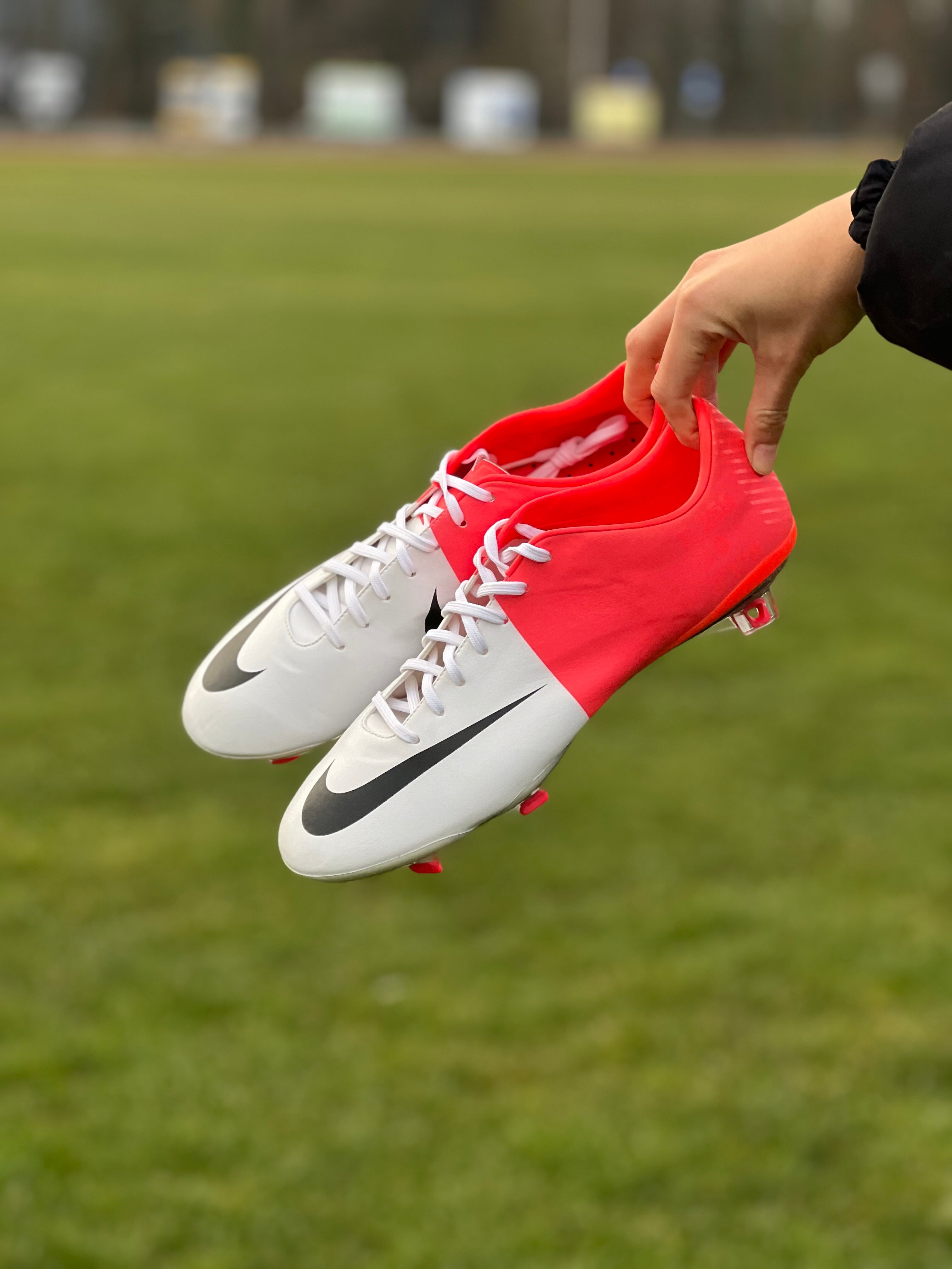 NIKE MERCURIAL VAPOR VIII FG