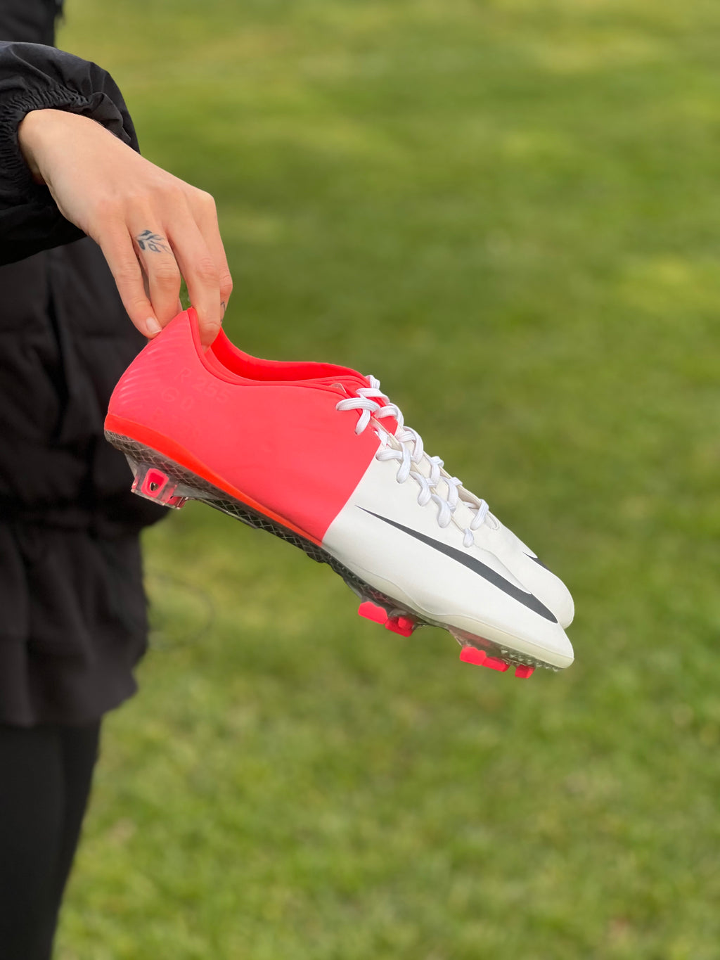 NIKE MERCURIAL VAPOR VIII FG