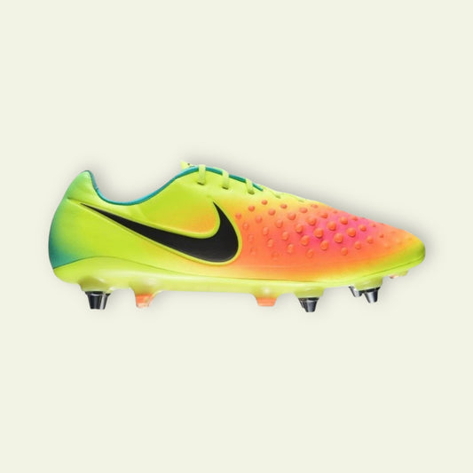 NIKE MAGISTA OPUS II SG-PRO