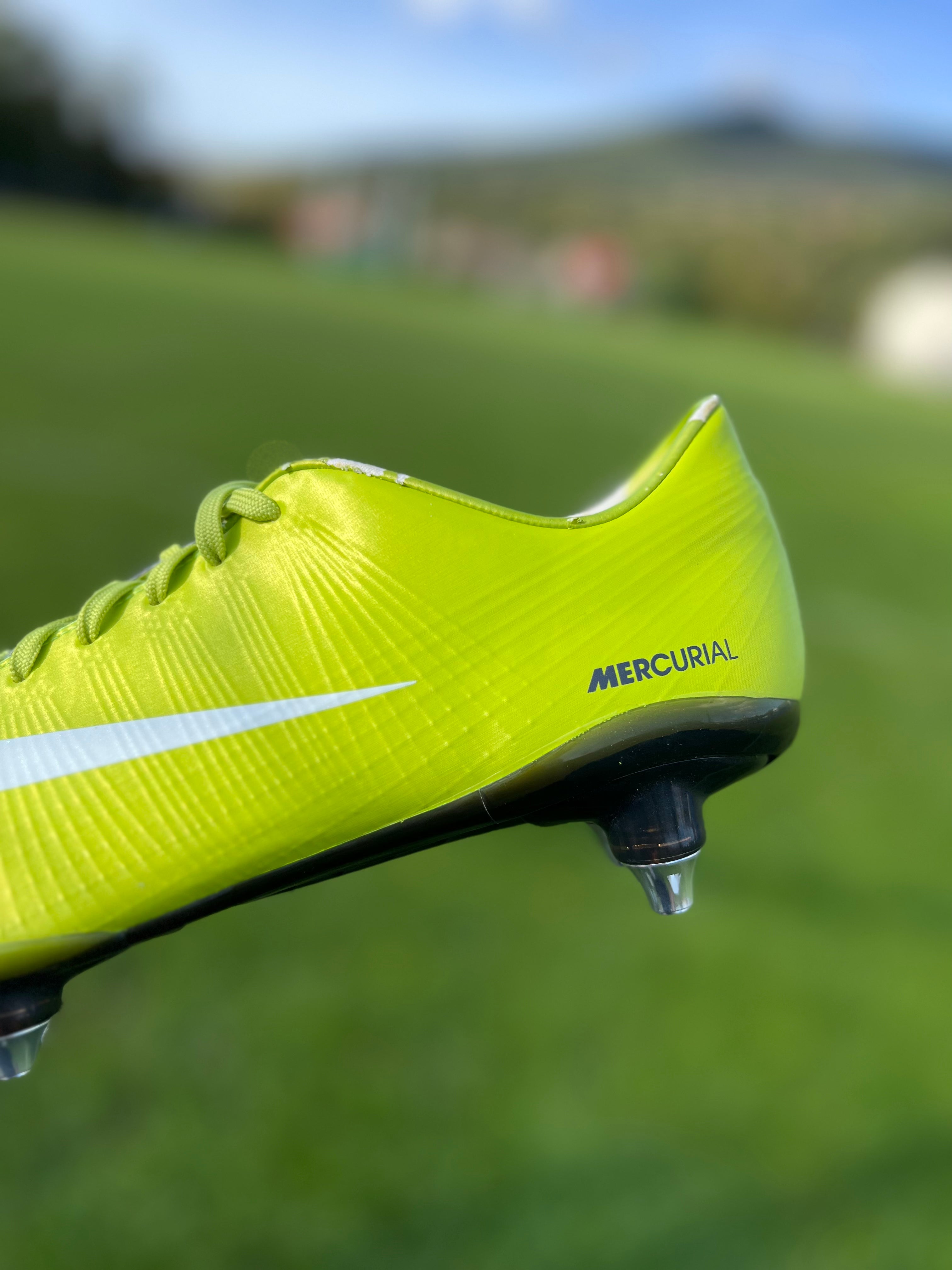 NIKE MERCURIAL VAPOR SUPERFLY II SG
