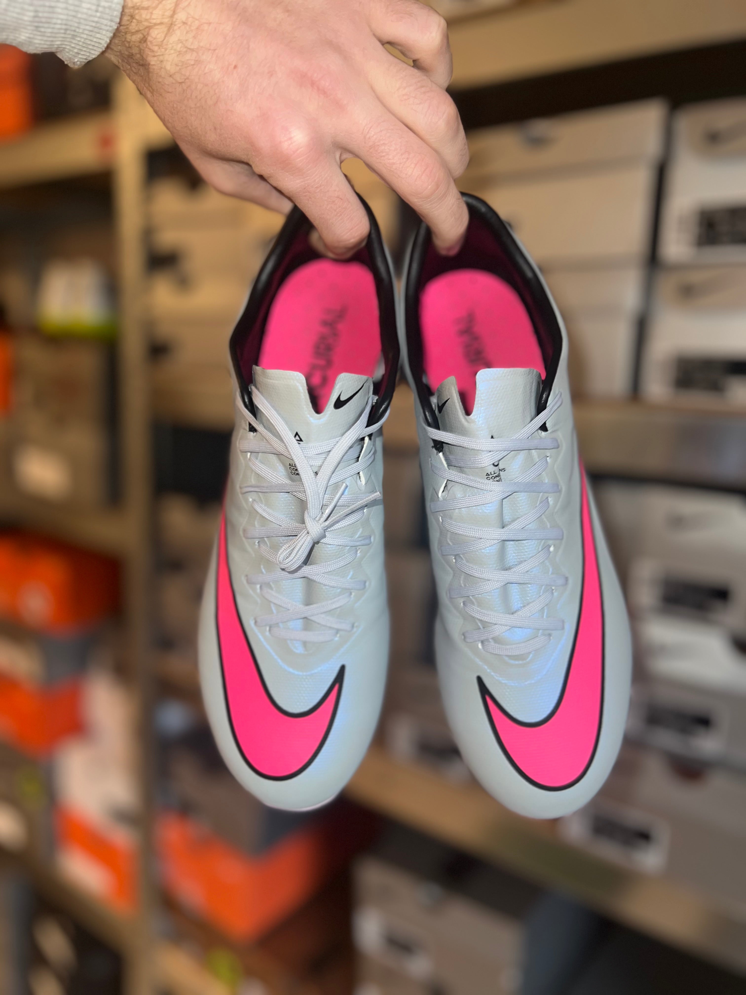NIKE MERCURIAL VAPOR X SG-PRO