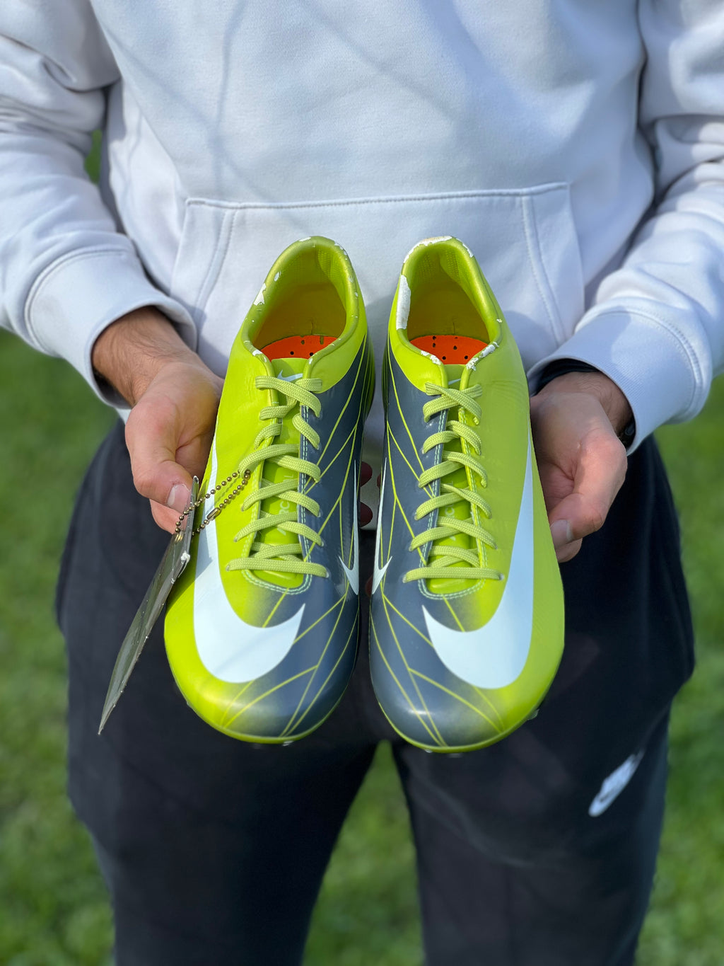 NIKE MERCURIAL VAPOR SUPERFLY II SG