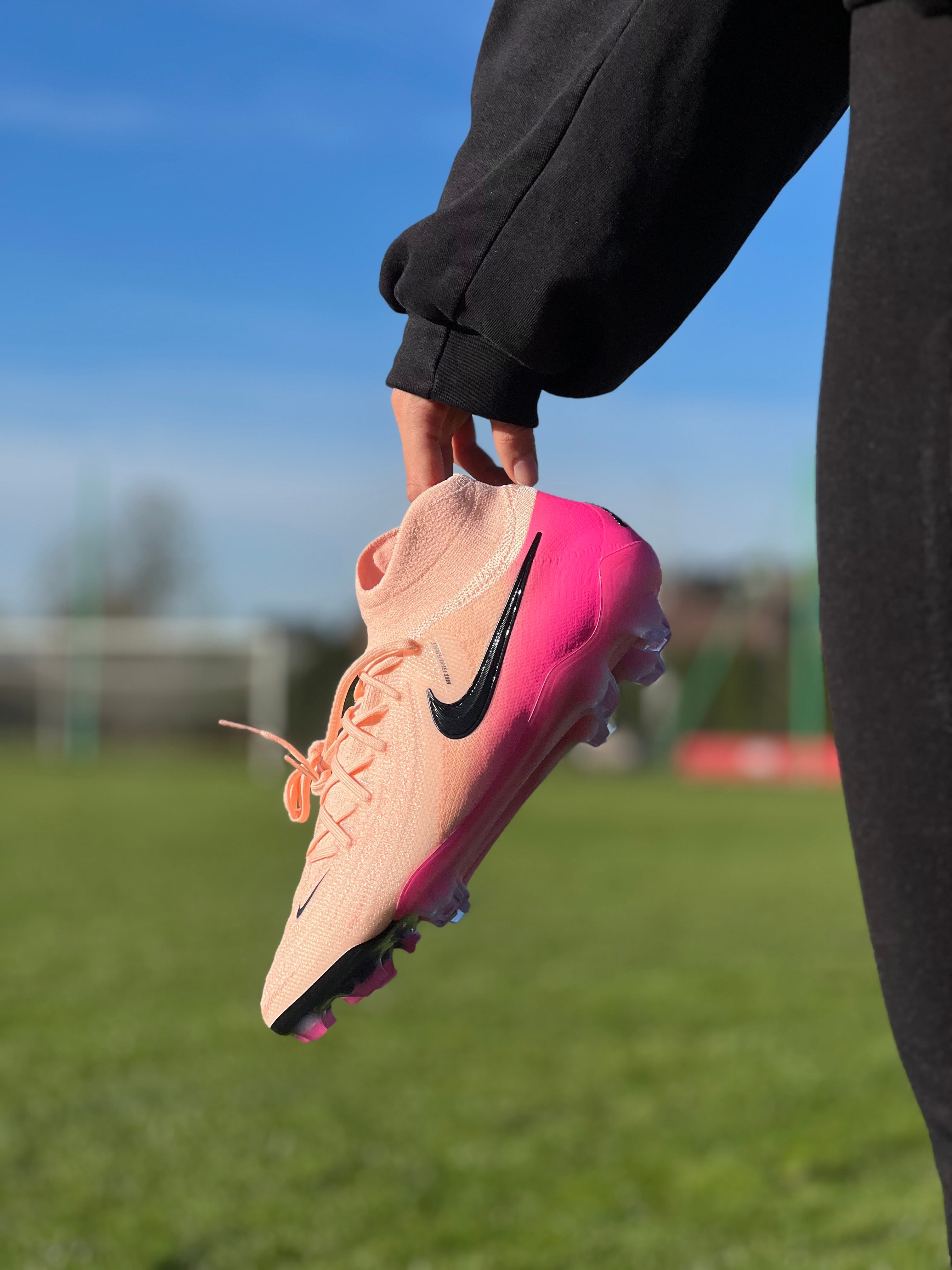 NIKE PHANTOM LUNA II ELITE FG