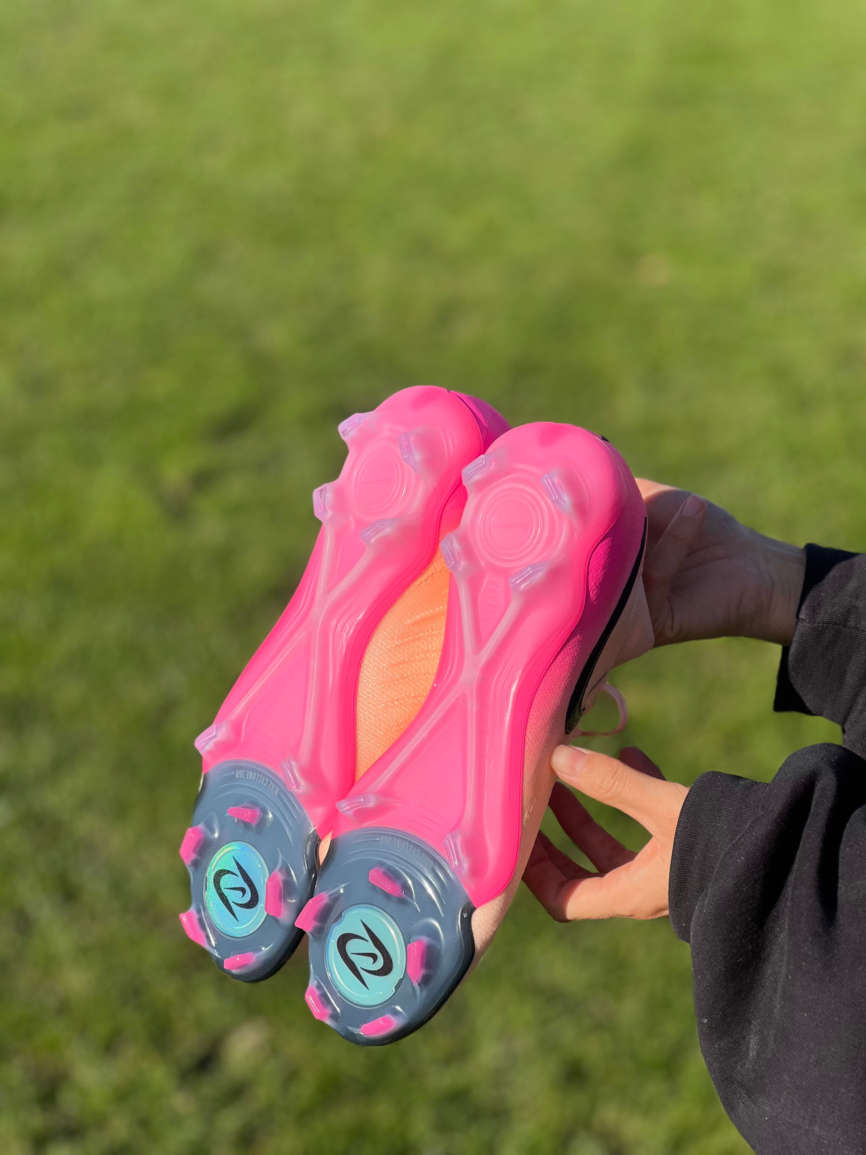 NIKE PHANTOM LUNA II ELITE FG