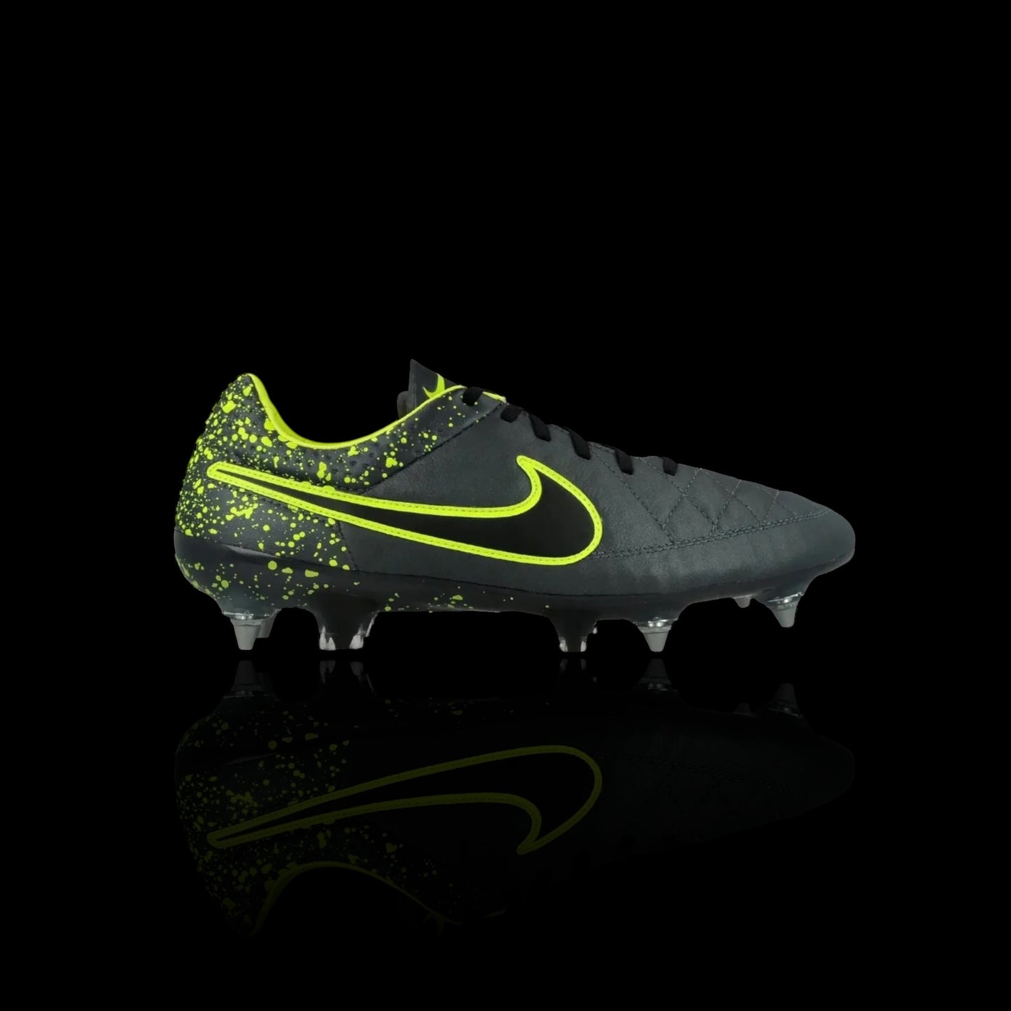 NIKE TIEMPO LEGEND V SG-PRO